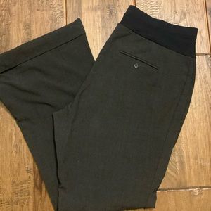 Mimi Maternity dress pants. Wide leg. Size large